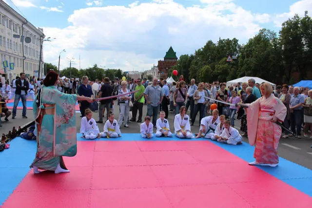Показательные выступления на Дне России и Дне города