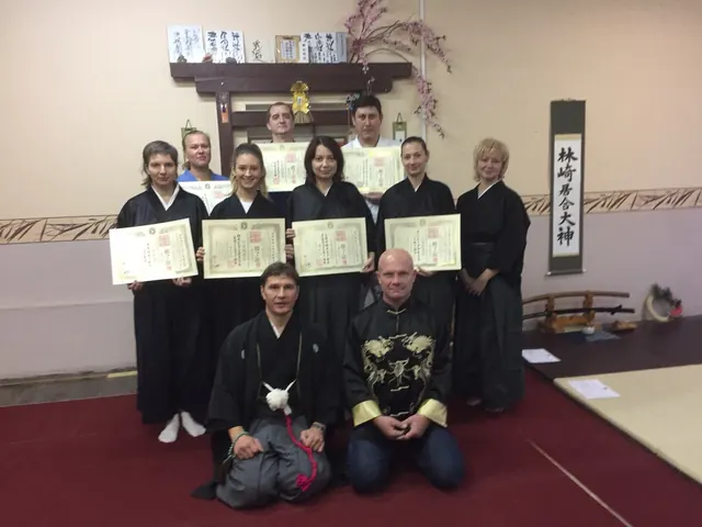 Тайкай (экзамен) по иайдо школы Кокусай Рэнмэй — World MJER Iaido Federation