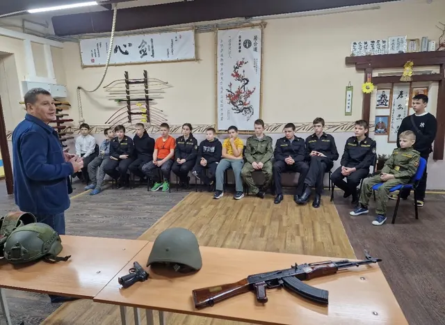 Урок мужества для православной дружины «Фёдора Ушакова» и «Хочу стать десантником»